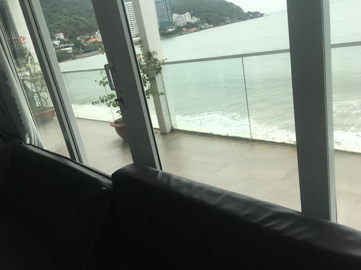 Nancy Strip Imperial Villa 4 Vung Tau Vietnam