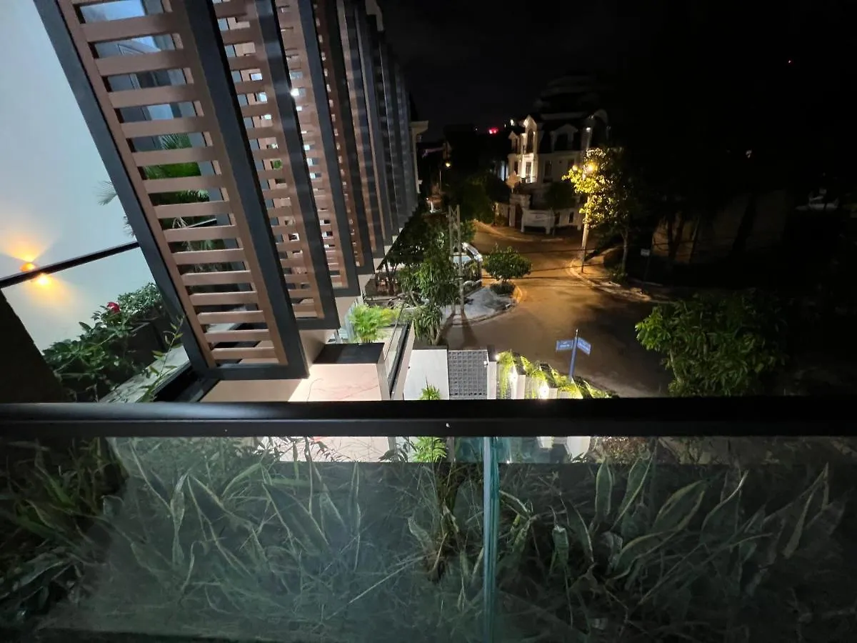 Nancy Strip Imperial Villa 4 Vung Tau
