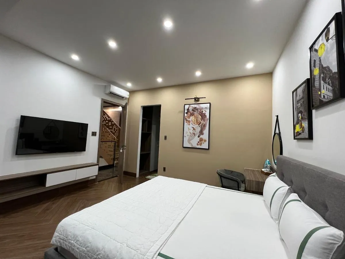 Nancy Strip Imperial Villa 4 Vung Tau Vietnam