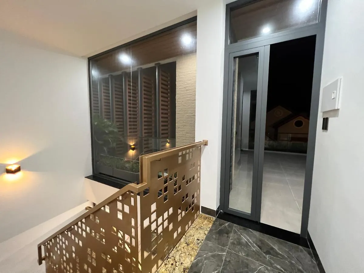 Nancy Strip Imperial Villa 4 Vung Tau