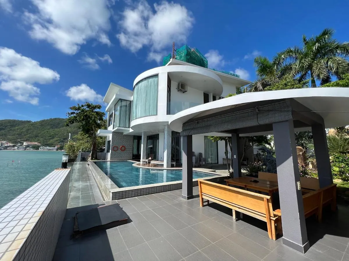 Nancy Strip Imperial Villa 4 Vung Tau