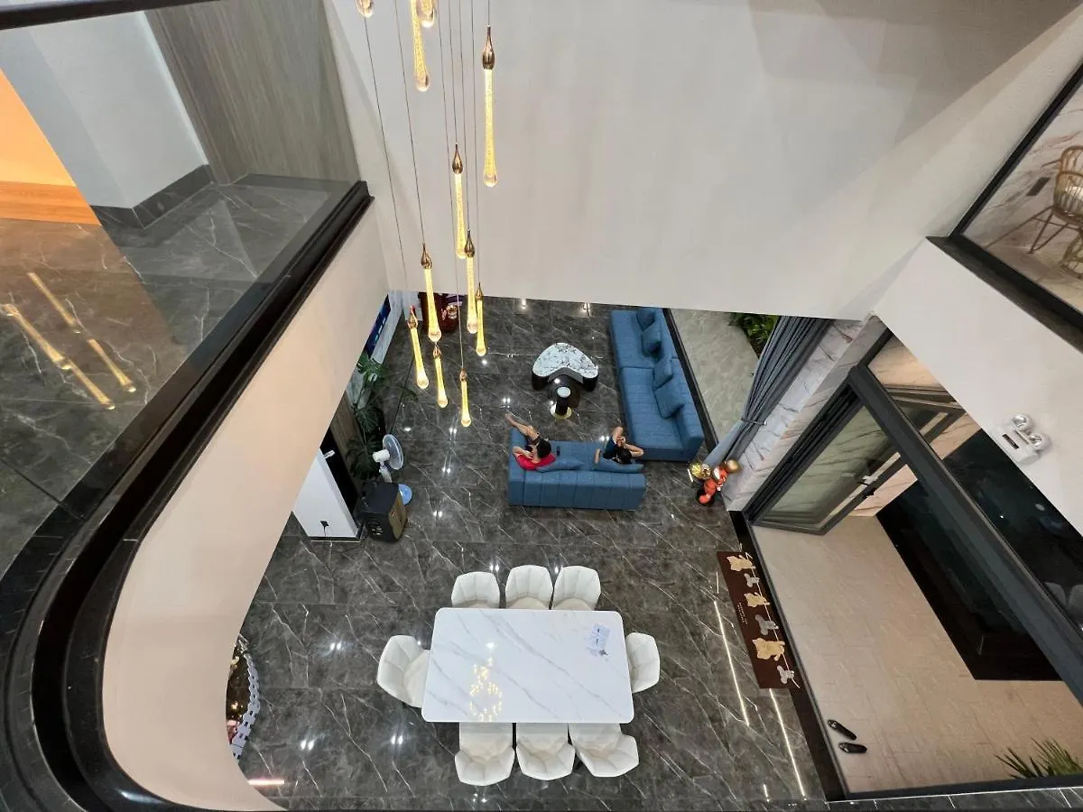 Nancy Strip Imperial Villa 4 Vung Tau
