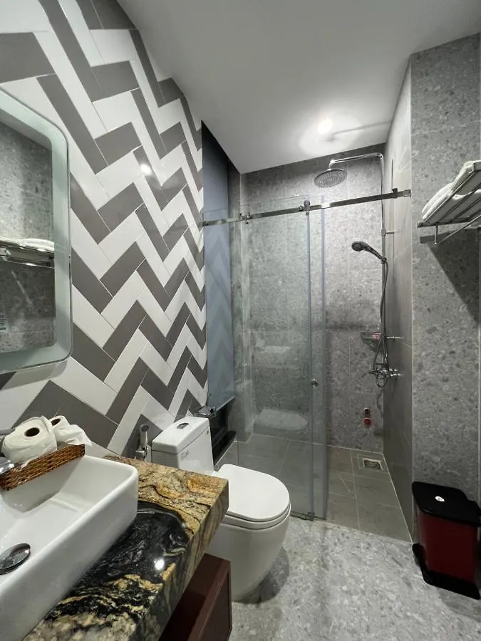 Nancy Strip Imperial Villa 4 Vung Tau