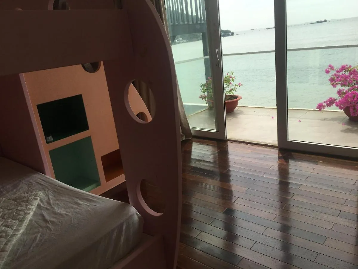 Nancy Strip Imperial Villa 4 Vung Tau Vietnam